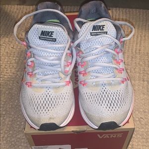 Women sneakers